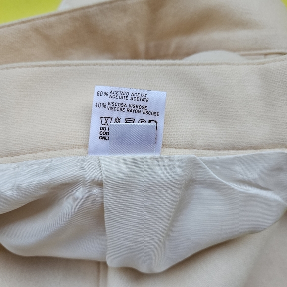 Skirt United Colors of Benetton Italy Wool Size 40 Like new - Picture 13 of 13